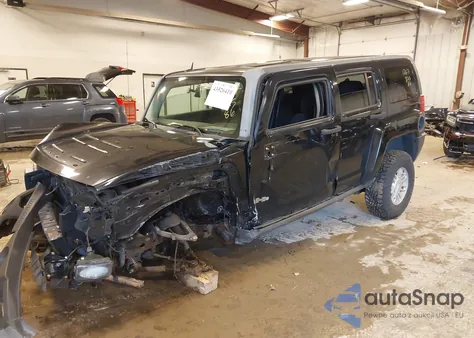 2010 Hummer H3 Suv z USA, uszkodzony, nr VIN 5GTMNGEE7A8113715